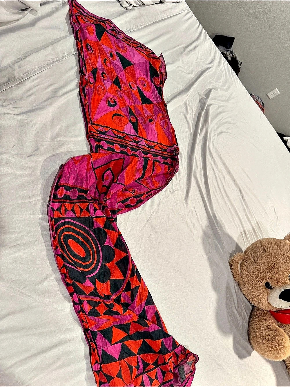 Emilio Pucci Geometric Print Scarf in Pink & Orange
